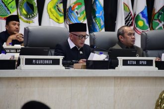 Rapat Paripurna DPRD Jabar Tetapkan Dedi Mulyadi dan Erwan Setiawan Sebagai Gubernur dan Wakil Gubernur Terpilih