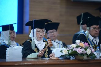 Peringati 42 Tahun, Fikom Unisba Gelar Prosesi Milad dan Bazar Kuliner