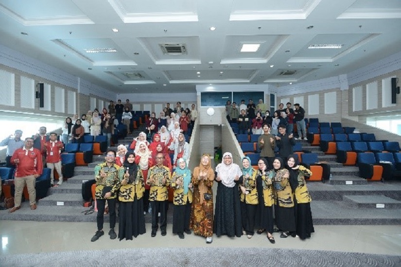 Fikom Unisba dan USIM Malaysia Pererat Sinergi Akademik Lewat Kuliah Tamu dan Forum Pascasarjana