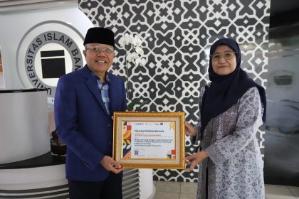 Unisba Sabet Penghargaan Tertinggi sebagai Kampus Pengusul Riset dan PkM Terbanyak 2025 dari LLDIKTI Wilayah IV