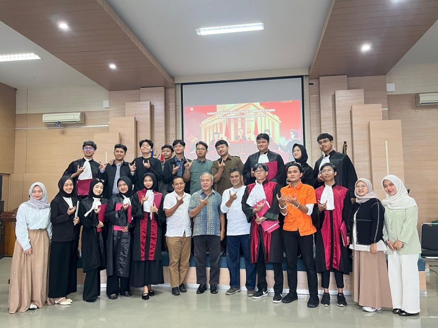 FH Unisba Lanjutkan Tradisi Moot Court Kompetitif demi Cetak Praktisi Hukum Andal