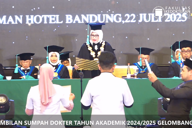 122 Dokter Baru Unisba Diambil Sumpahnya, Rektor: Profesi Dokter Adalah Jalan Pengabdian dan Amal Jariah
