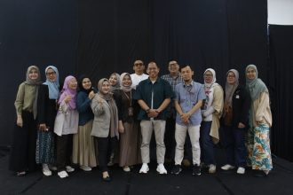 Yudisium FKD ARS University Angkatan 2021: Tangis Bahagia dan Langkah Awal Menuju Dunia Profesional