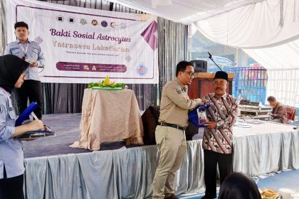 Mahasiswa FK Unisba Gelar Khitanan Massal dan Penyuluhan Kesehatan di Desa Patrolsari