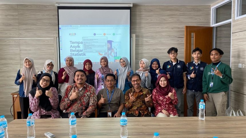Pojok Statistik Unisba  Sambut Kunjungan Studi Banding dari Universitas Pelita Bangsa