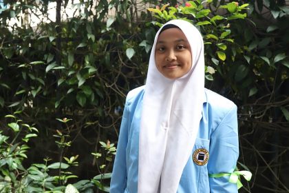 Tiara Karomahtul Awaliyah, Hafidzah Muda yang Mantap Pilih Farmasi Unisba