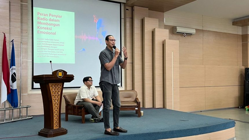 Kolaborasi Fikom Unisba dan Voks Radio Kupas Peran Kreativitas dalam Industri Broadcasting
