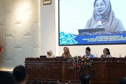 Guru Besar FH Unisba, Prof. Dr. Ratna Januarita, S.H., LL.M., M.H. Jadi Narasumber Konferensi Nasional X Hukum Perdata & MUNAS APHK 2025  