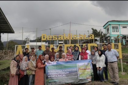 Unisba Dampingi Desa Alamendah Wujudkan Model Wisata Halal Berbasis Komunitas