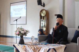 Unisba Lepas 16 Orang Dosen dan Tendik Jemaah Umrah