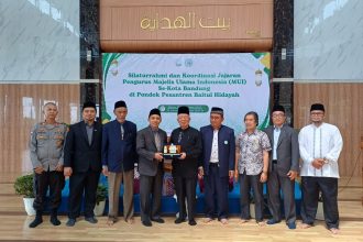 Pertemuan Rutin MUI Bandung Diselimuti Air Mata Inspirasi di Pesantren Baitul Hidayah Bandung