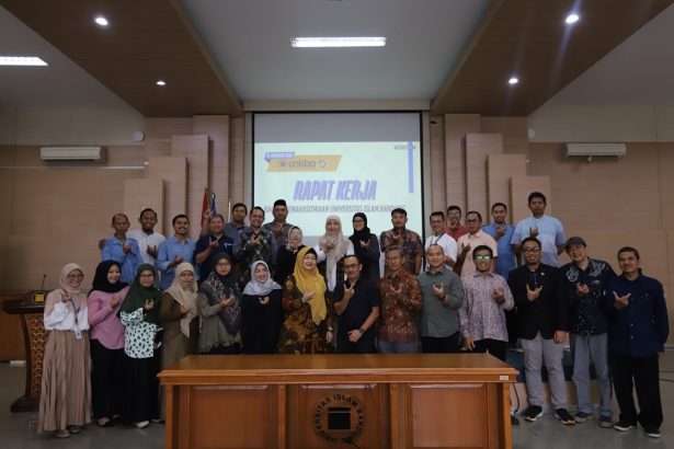 Perkuat Sinergi Pengelolaan Mahasiswa Berdaya Saing Nasional, Unisba Gelar Rapat Kerja Kemahasiswaan
