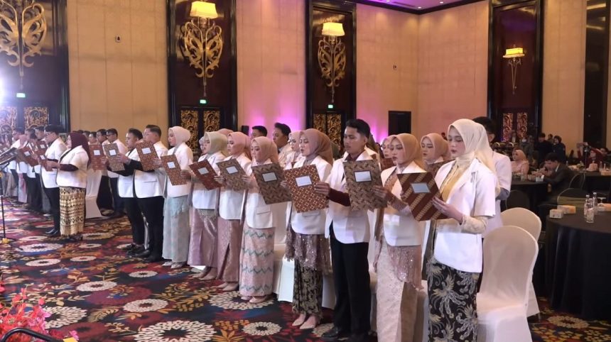 FK Unisba Lantik 46 Dokter Baru melalui Yudisium dan Sumpah Dokter di Trans Convention Centre