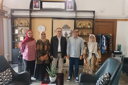 FH Unisba Jajaki Kerja Sama Strategis dengan Biro Hukum dan HAM Setda Jabar