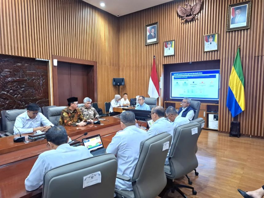 Unisba Hadiri Rapat Bersama Mendiktisaintek dan Wali Kota Bandung Bahas Solusi Pengelolaan Sampah