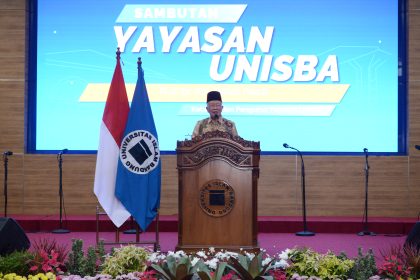 Silaturahmi Idulfitri 1447 di Unisba, Rektor Ajak Sivitas Perkuat Ukhuwah Akademik, Mendiktisaintek Sampaikan Ceramah