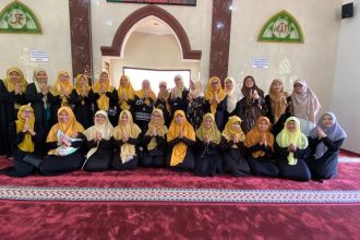 Rangkaian Ramadan 2026, Majelis Ta'lim Ibu-Ibu Masjid Al Ukhuwah Gelar Bakti Sosial
