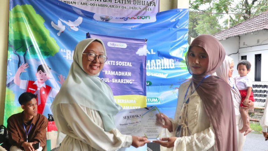 Integrasikan Filantropi dan Edukasi: Aksi Nyata Mahasiswa Unisba di Pondok Yatim Ad-Infinitum Tegalega