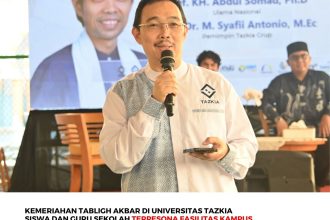 Pesan Inspiratif dari Rektor & Pengalaman Nyata Tokoh Publik yang Berkuliah di Universitas Tazkia