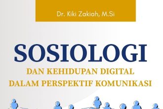 DI ERA ketika manusia lebih sering menyentuh layar daripada berjabat tangan, satu pertanyaan penting layak diajukan: sejauhmana kita benar-benar memahami kehidupan digital yang kita jalani setiap hari? Kita bangun tidur membuka telepon genggam, bekerja dengan perangkat digital, mencari hiburan di media sosial, hingga membangun relasi melalui platform virtual. Namun, pernahkah kita berhenti sejenak untuk bertanya: apakah teknologi hanya alat, atau ia sudah menjadi ruang hidup baru manusia?