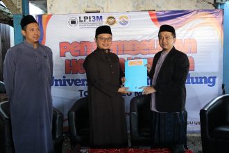 Tebar Manfaat bagi Masyarakat, Unisba Wujudkan Kampus Berdampak melalui Kurban