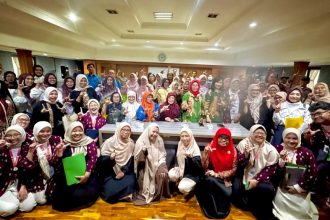 Lab Simulasi Fikom Gelar pelatihan Public Speaking untuk Calon Kepala Sekolah, Sekolah Lansia Jawa Barat