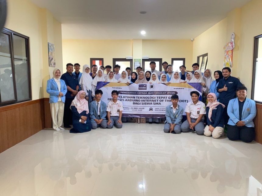 Siapkan Siswa Menuju Era Industri Berbasis Digital, Fakultas Teknik Unisba Gelar Pelatihan IoT Berbasis Arduino di Baleendah