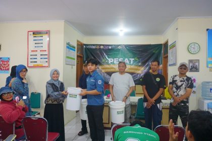 Wujudkan Lingkungan Sehat, Mahasiswa FK Unisba Gagas Program PESAT untuk Pengelolaan Sampah Terpadu di Sukamiskin