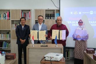 Pererat Sinergi Pendidikan dan Profesi, Unisba Jalin Kerja Sama dengan PERADI SAI