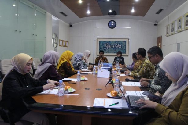 Perluas Jejaring Akademik, Unisba Jalin Kerja Sama Strategis dengan UNIPI