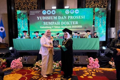 FK Unisba Tambah 15 Dokter Baru, Siap Layani Masyarakat dengan Profesional dan Amanah