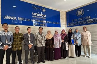 LPPM Unisba dan LAZ Darul Hikam Tandatangan MOA, Perkuat Kolaborasi Penelitian dan PkM