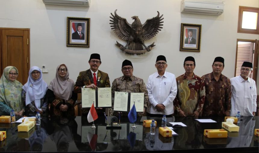 Wujudkan Kampus Berdampak, Unisba dan MUI Jawa Barat Tingkatkan Sinergi melalui Pembaruan Kerja Sama