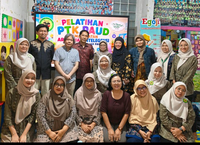 Perkuat Kompetensi Pendidik PAUD, Fikom Unisba Gelar Workshop AI untuk Media Pembelajaran