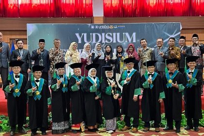 FTK Unisba Yudisium dan Lepas 185 Calon Wisudawan, Teguhkan Peran Insan Pendidikan dalam Membangun Bangsa