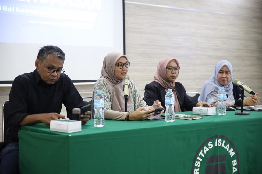 Unisba Tingkatkan Kemampuan Agen Humas Melalui Pelatihan Menulis Rilis, Fotografi, dan MC