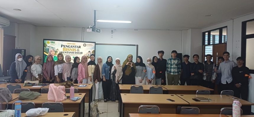 Dosen Tamu Kolaboratif Unisba–UMJ Bahas Hubungan Bisnis dan Akuntansi bagi Mahasiswa Semester Awal
