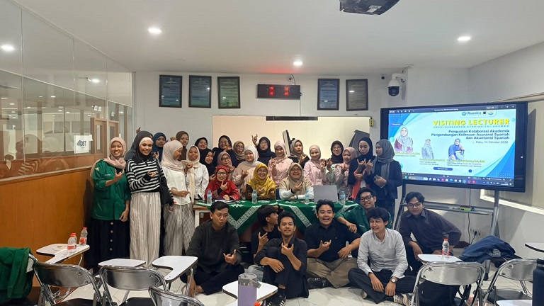 Dosen Fakultas Syariah Unisba Menjadi Visiting Lecturer di UHAMKA, Bahas Pengembangan Keilmuan Asuransi Syariah dan Akuntansi Syariah